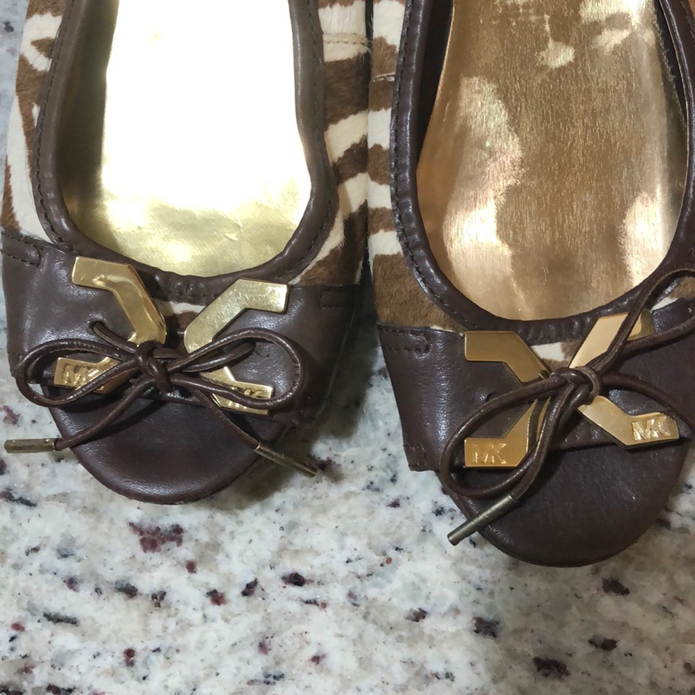 Michael kors flats - Picture 2 of 4